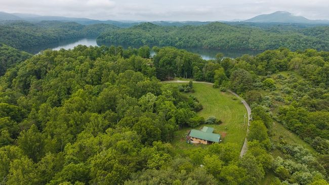 4042 Cabin Land Dr, Home with 3 bedrooms, 3 bathrooms and null parking in Radford VA | Image 18