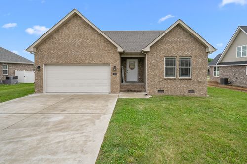 40 Daffodil Dr, Tullahoma, TN, 37388-7256 | Card Image