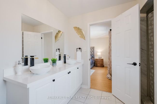 19 Coronet St, House other with 4 bedrooms, 4 bathrooms and 4 parking in Stouffville ON | Image 23