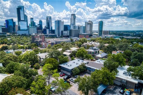 apt-206-1111 W 10th St, Austin, TX, 78703-4902 | Card Image