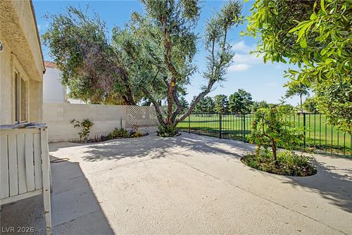 3145 Bel Air Dr, Las Vegas, NV, 89109-1516 | Card Image