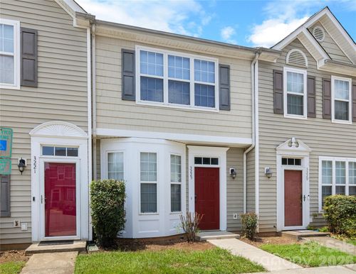 3225 Tyler Finley Way, Charlotte, NC, 28269-2006 | Card Image