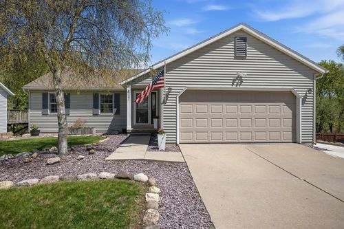 3361 Basil Drive, MADISON, WI, 53704 | Card Image