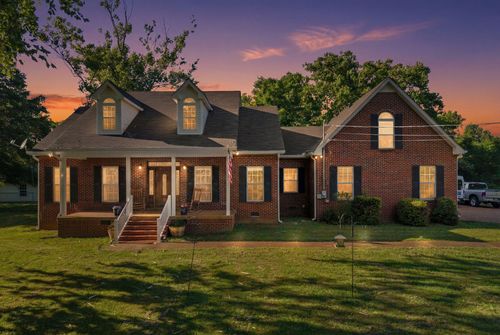 3290 Anes Station Rd, Lewisburg, TN, 37091-6525 | Card Image