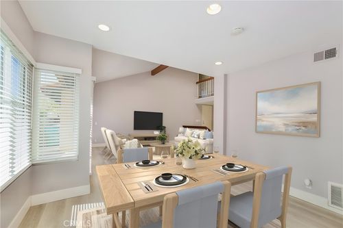 4 Harrisburg, Irvine, CA, 92620-2622 | Card Image