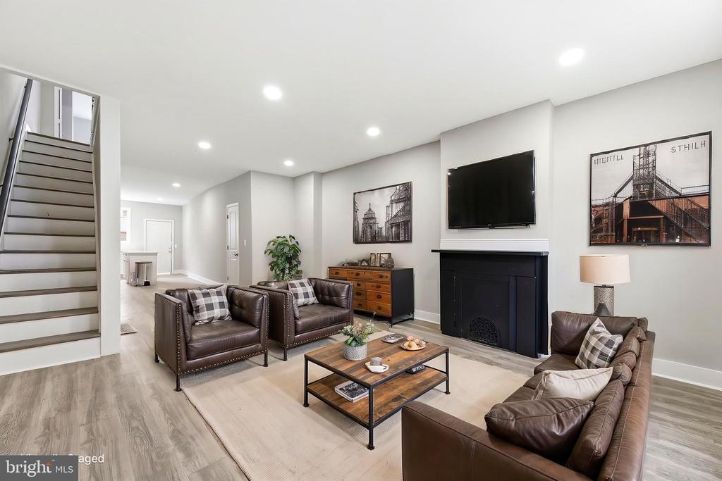 Residential in PHILADELPHIA 3