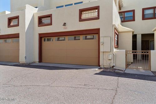 1743 E Libra Dr, Tempe, AZ, 85283-3176 | Card Image