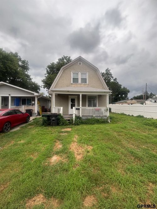 3420 Seward St, Omaha, NE, 68111-4165 | Card Image