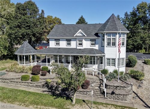 205 Main St, Dover, OH, 44622 | Card Image