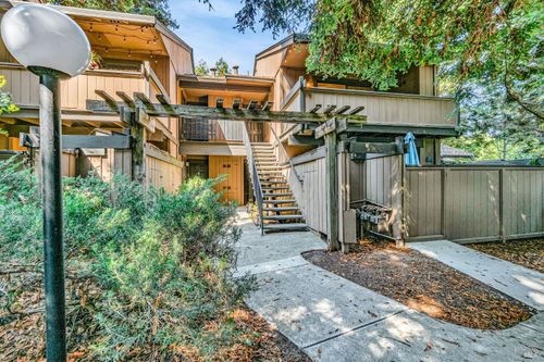 105 Nicholas Ct, Cotati, CA, 94931-5175 | Card Image