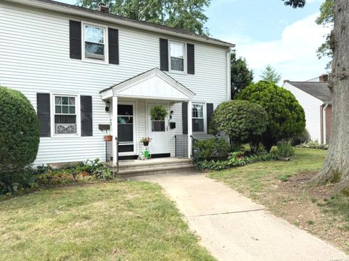 465 Sylvan Knoll Rd, Stamford, CT, 06902-5354 | Card Image