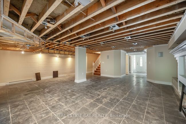 1400 Monaghan Rd, House other with 6 bedrooms, 5 bathrooms and 8 parking in Peterborough ON | Image 35