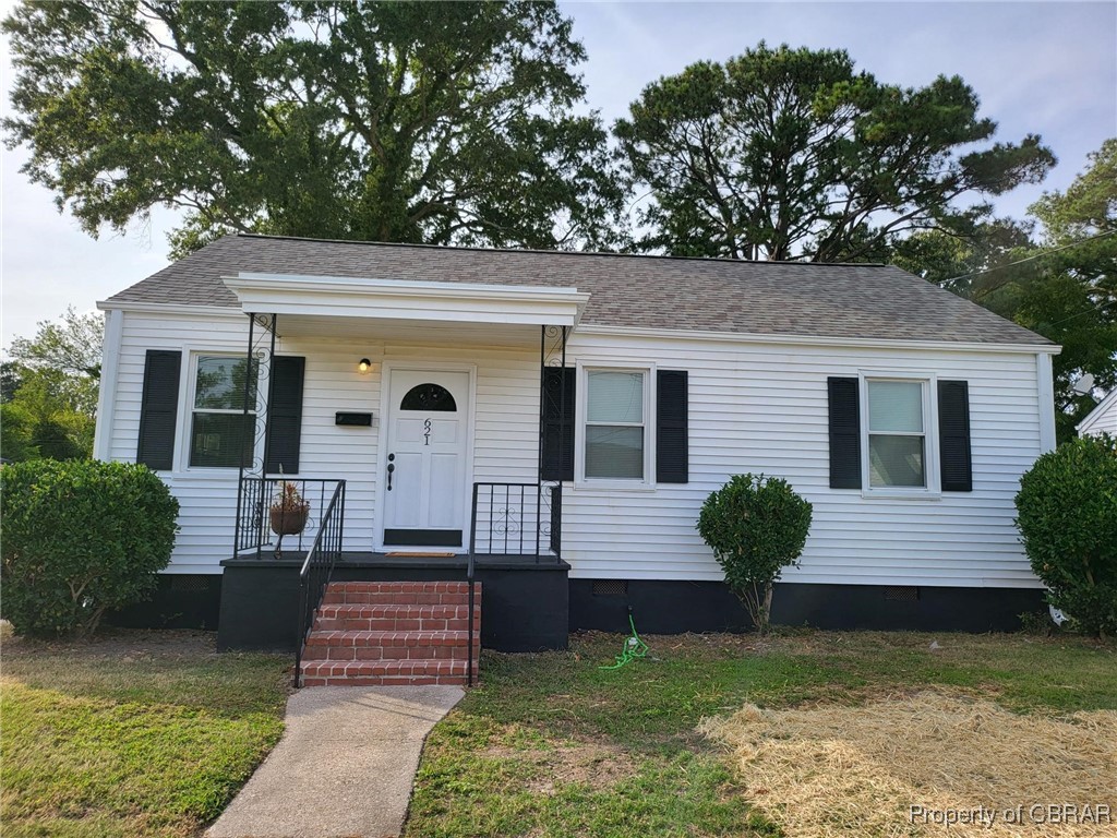 Lafayette Ter, Newport News, VA 23605