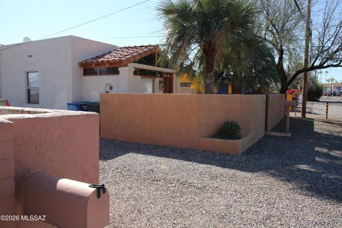 2320 N Camilla Boulevard, Tucson, AZ, 85716 | Card Image