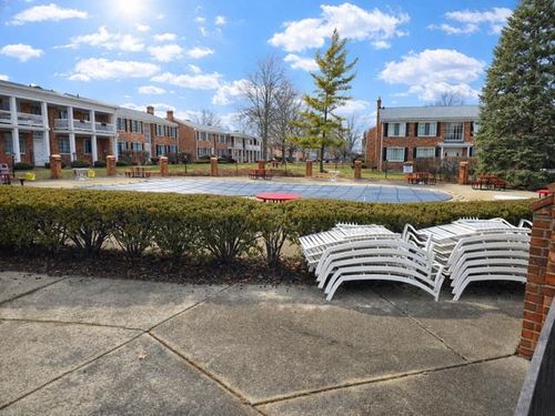 29460 Hoover Rd, Warren, MI, 48093-3454 | Card Image