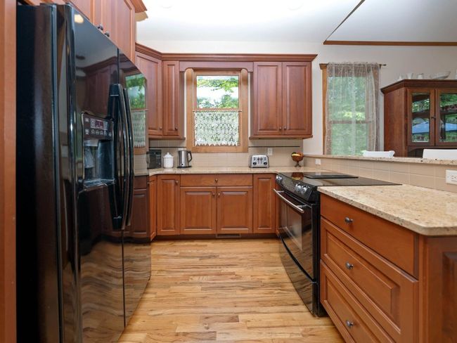 219 Hiwassee Rd, House other with 3 bedrooms, 4 bathrooms and null parking in Lake Toxaway NC | Image 18