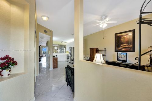 apt-304-7727 Southampton Ter, Tamarac, FL, 33321-9105 | Card Image