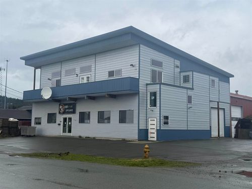 10010 Crazy Horse Dr, Juneau, AK, 99801-8529 | Card Image