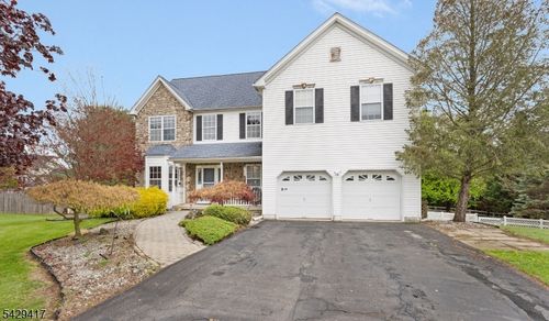 7 Sykes Gap, Oxford, NJ, 07863-3266 | Card Image