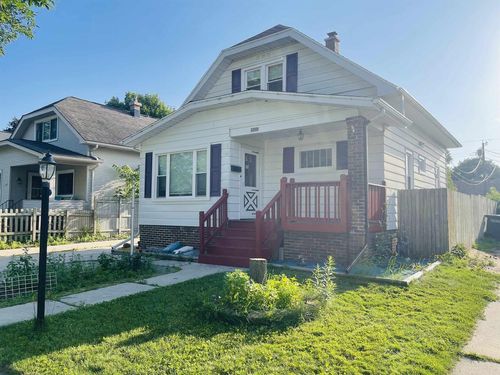 2312 Henry Street, Sheboygan, WI, 53081 | Card Image