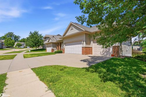 276 Hickory Court, Tiffin, IA, 52340 | Card Image