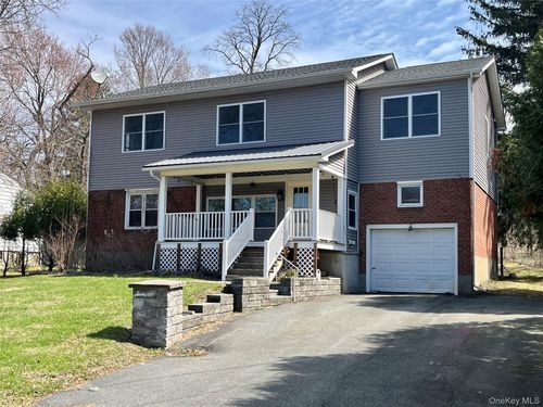 6 New Rd, Montgomery, NY, 12549-2700 | Card Image