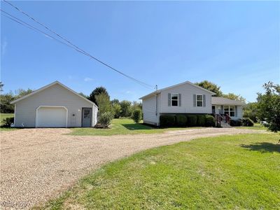 10107 Rawiga Road, House other with 3 bedrooms, 1 bathrooms and null parking in Seville OH | Image 2