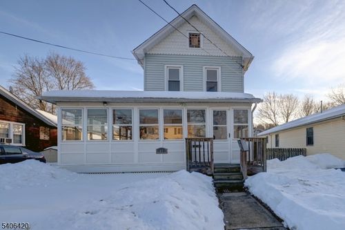 13 Orchard St, Bloomingdale, NJ, 07403-1708 | Card Image