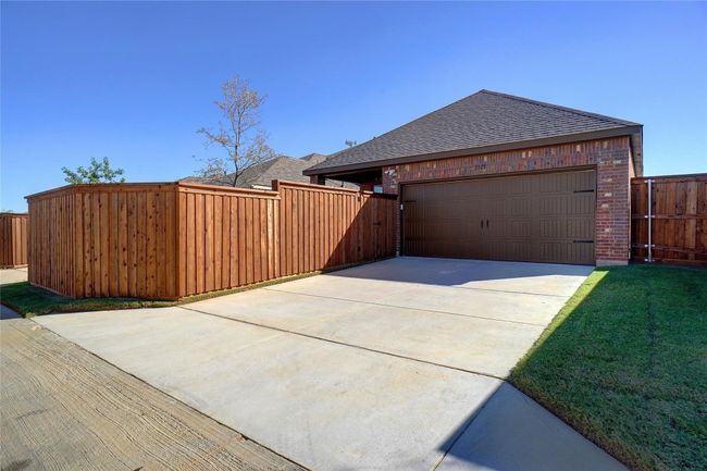 2325 Brightstone Dr, House other with 3 bedrooms, 2 bathrooms and null parking in Aubrey TX | Image 26