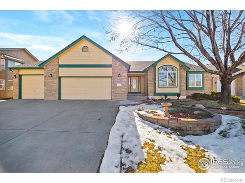 2241 Woody Creek Cir, Loveland, CO, 80538-5333 | Card Image