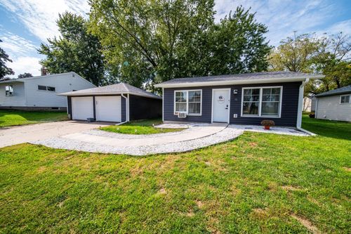 16 2nd St Se, Altura, MN, 55910-9517 | Card Image