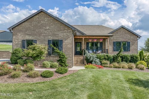 939 N Pickens Bridge Rd, Piney Flats, TN, 37686-4115 | Card Image