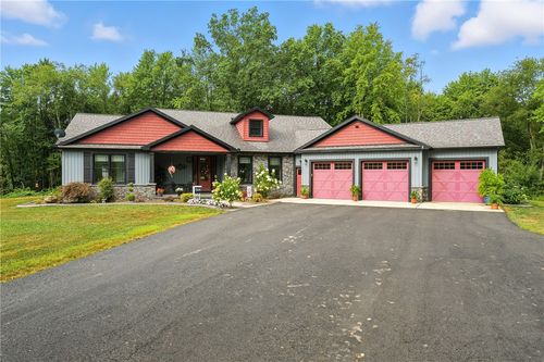 2656 Harlansburg Rd, New Castle, PA, 16101-9686 | Card Image