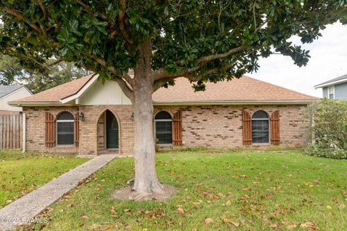 106 Seattle St, Lafayette, LA, 70506-6074 | Card Image