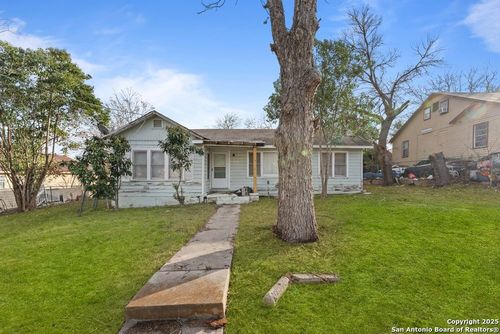 1932 E Highland Blvd, San Antonio, TX, 78210-3720 | Card Image