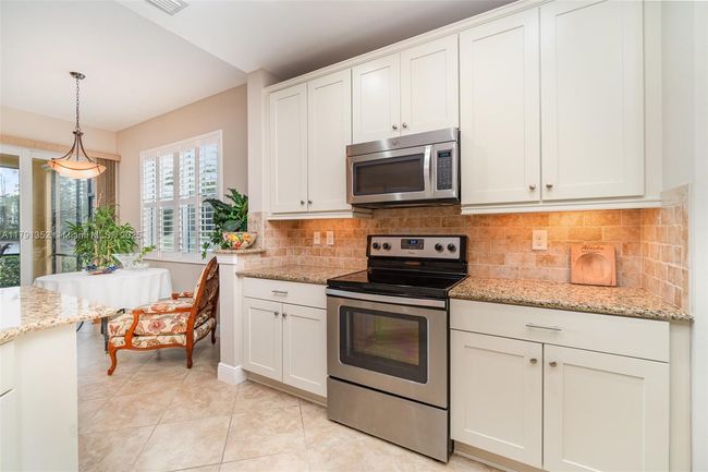 B - 10659 Pelican Preserve Blvd, Condo with 3 bedrooms, 2 bathrooms and null parking in FORT MYERS FL | Image 15
