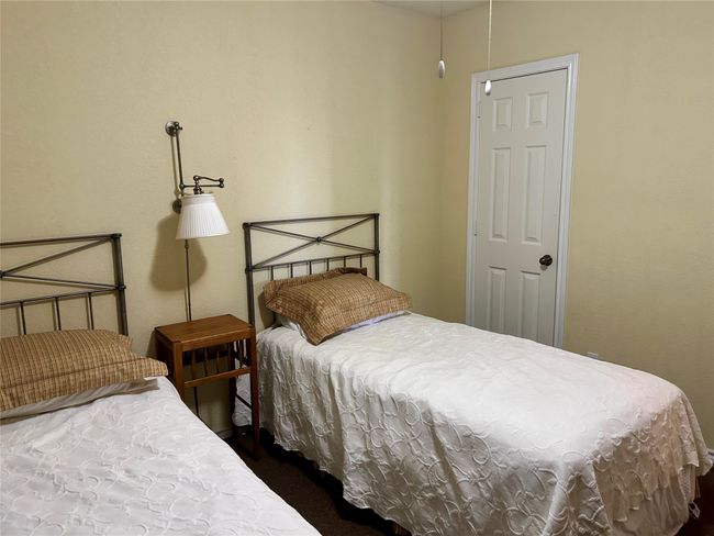 View of bedroom | Image 18