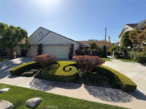 3272 Saint Albans Dr, Los Alamitos, CA, 90720 | Card Image