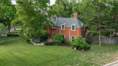 328 S Terrace, Wichita, KS, 67218 | Card Image