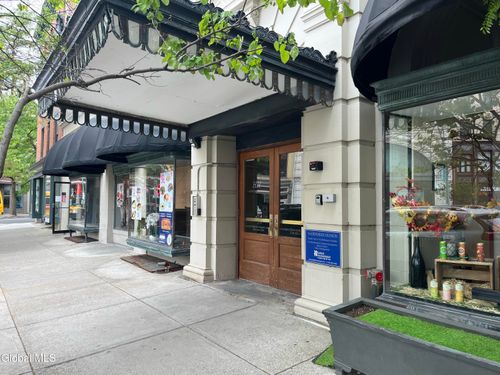 apt-302-200 Broadway, Troy, NY, 12180 | Card Image