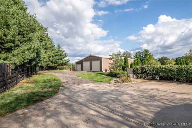 5142 Scottsville Rd, Home with 3 bedrooms, 3 bathrooms and null parking in Floyds Knobs IN | Image 48