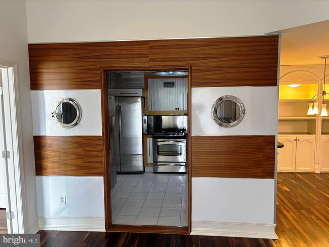 1043 Gardenview Loop, Condo with 3 bedrooms, 3 bathrooms and null parking in WOODBRIDGE VA | Image 8