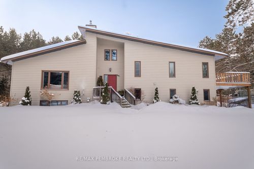 177 Sylvan Dr, Pembroke, ON, K8A6W7 | Card Image