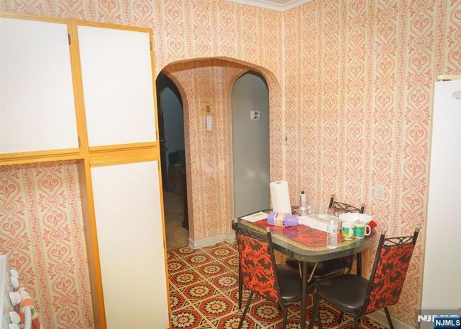 5 Grove St, House other with 3 bedrooms, 2 bathrooms and null parking in Bloomfield NJ | Image 7