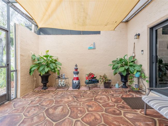 280 - 1424 Nw 97 Th Ter, Townhouse with 2 bedrooms, 3 bathrooms and null parking in Pembroke Pines FL | Image 40