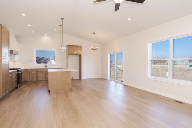 2538 Marble Rd, House other with 3 bedrooms, 2 bathrooms and 2 parking in Normal IL | Image 11