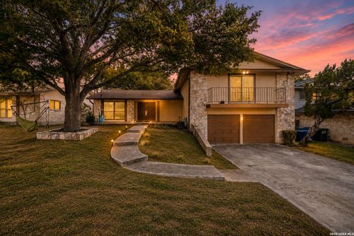 3526 Mccormick St, San Antonio, TX, 78247-3111 | Card Image