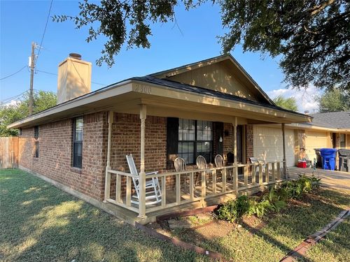 2-2300 Kirby Lee St, Waco, TX, 76712-8609 | Card Image
