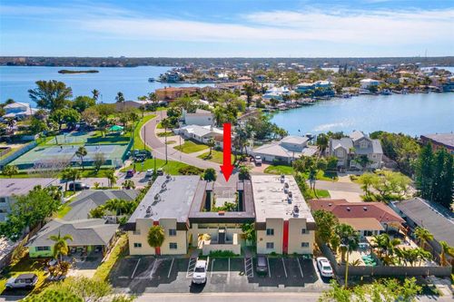 apt-2-2704 2nd St, Indian Rocks Beach, FL, 33785-3133 | Card Image