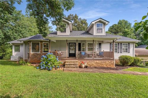 214 Piney Woods Dr, Ellijay, GA, 30536-4419 | Card Image